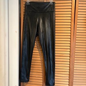 Spanx Black Faux Leather Leggings Size Small stretch bodycon shiny moto edgy